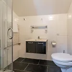Neva 木屋 萨尔巴赫