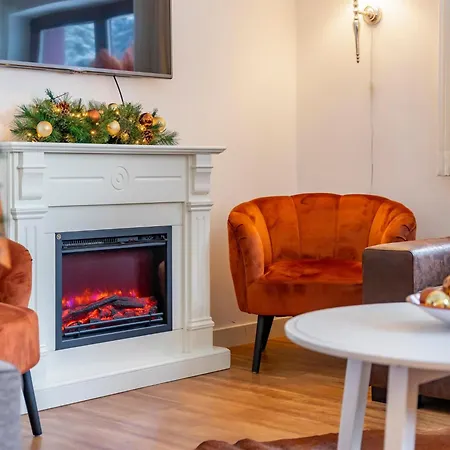 Neva * Saalbach-Hinterglemm